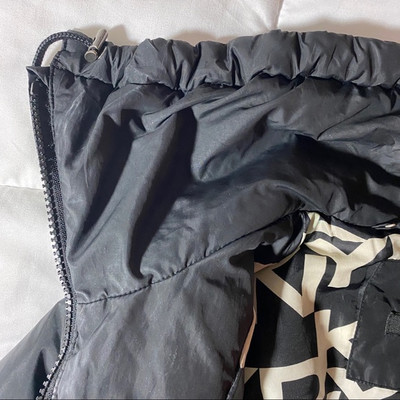 DKNY Insulated Black Winter Sporty Coat/Jacket - Picture 8 of 9